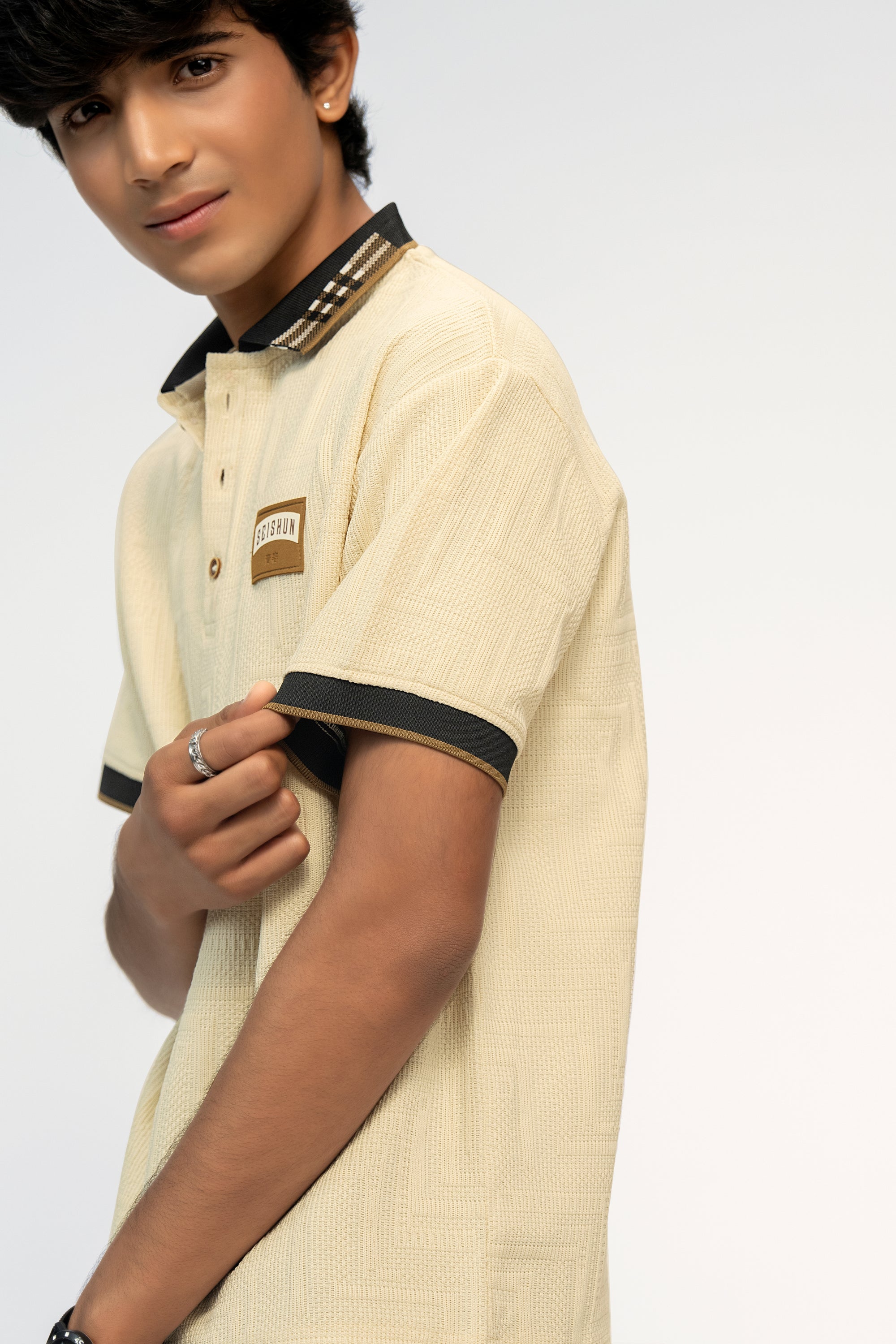 VANILLA WHITE TEXTURED POLO