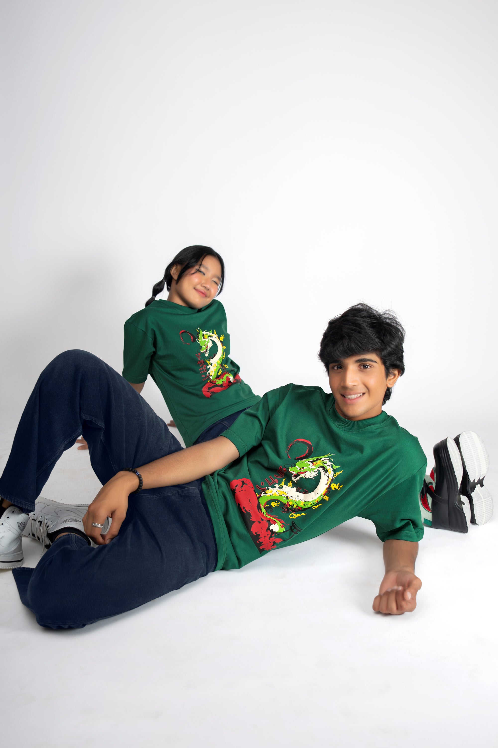 DRAGON FIRE GREEN OVERSIZED UNISEX TSHIRT