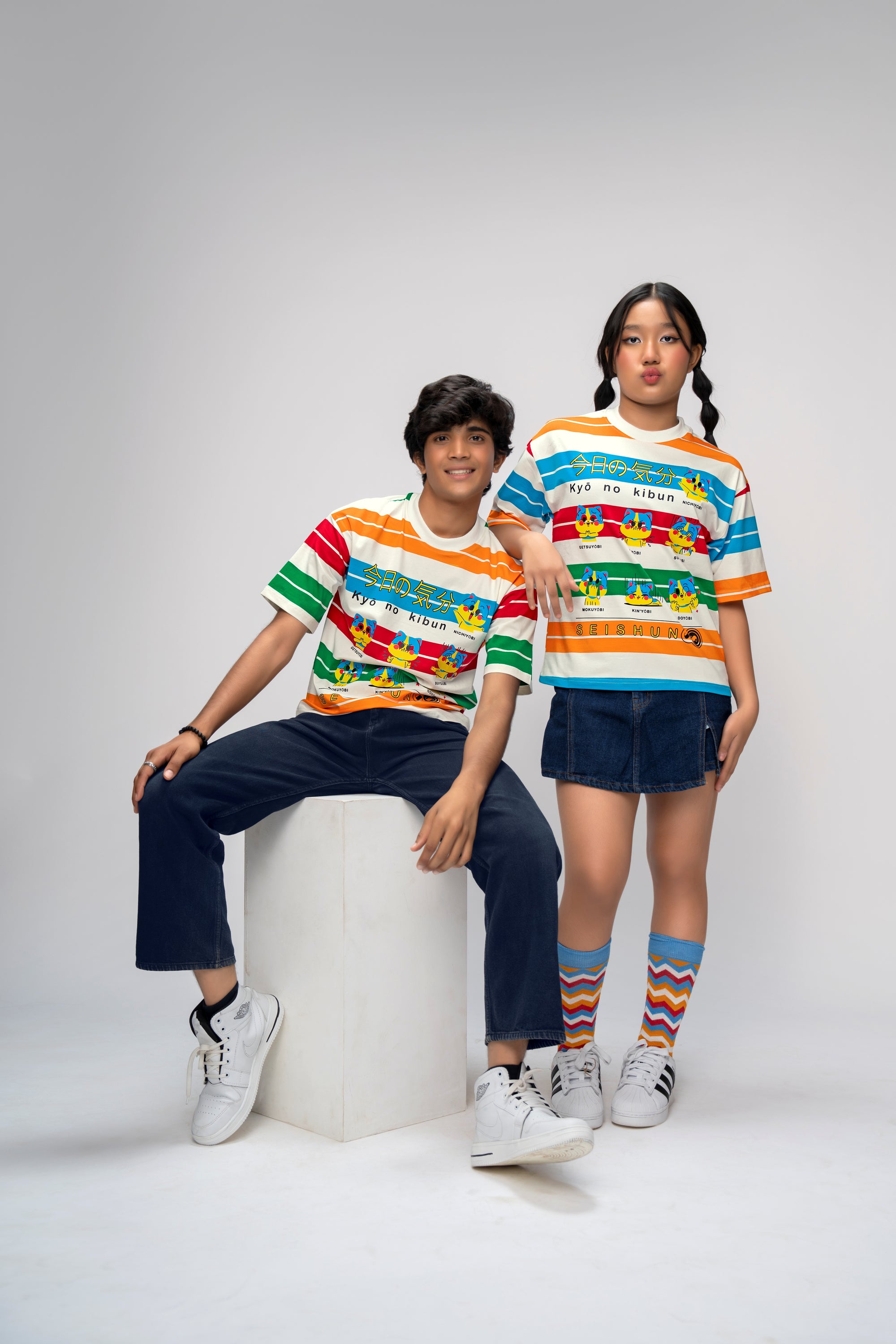 MOOD STRIPES OVERSIZED UNISEX T-SHIRT